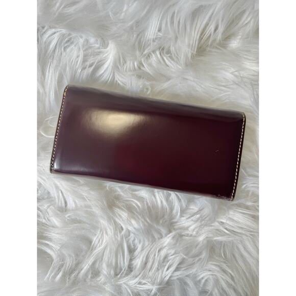 NEW $320 Tory Burch Britten Flap Envelope Wallet Tempranillo Brown Shiny Leather - Picture 3 of 8
